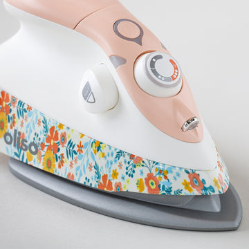 Missouri Star + Oliso M3Pro Mini Iron with Trivet