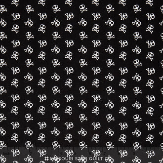 Blackbeard's Pirates - Blackbeard Skull Black Yardage