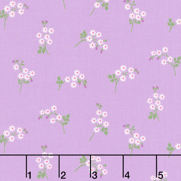 Beloved Blossoms - Daisy Spray Lilac Yardage