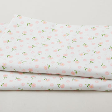 The Bright Side - Daises With Circles Of Dots White 2 Yard Cut