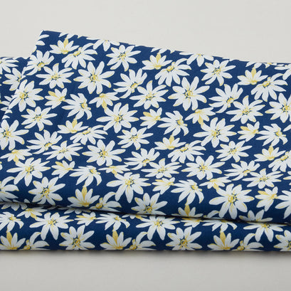 Meadow Breeze Favorites - Daisies Navy 2 Yard Cut