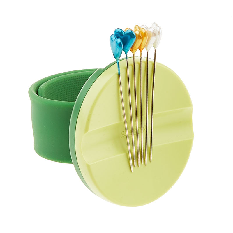 Clover Pin N' Stow Primary Image